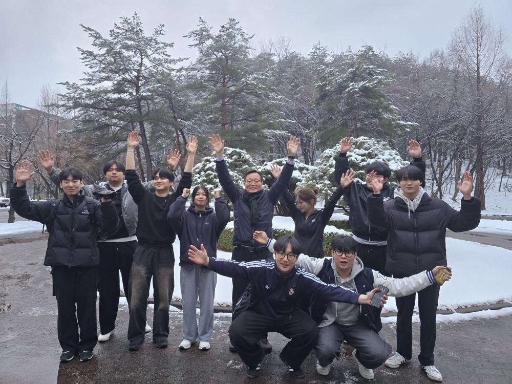 2025신입생 사제동행_김호석교수님 대표이미지