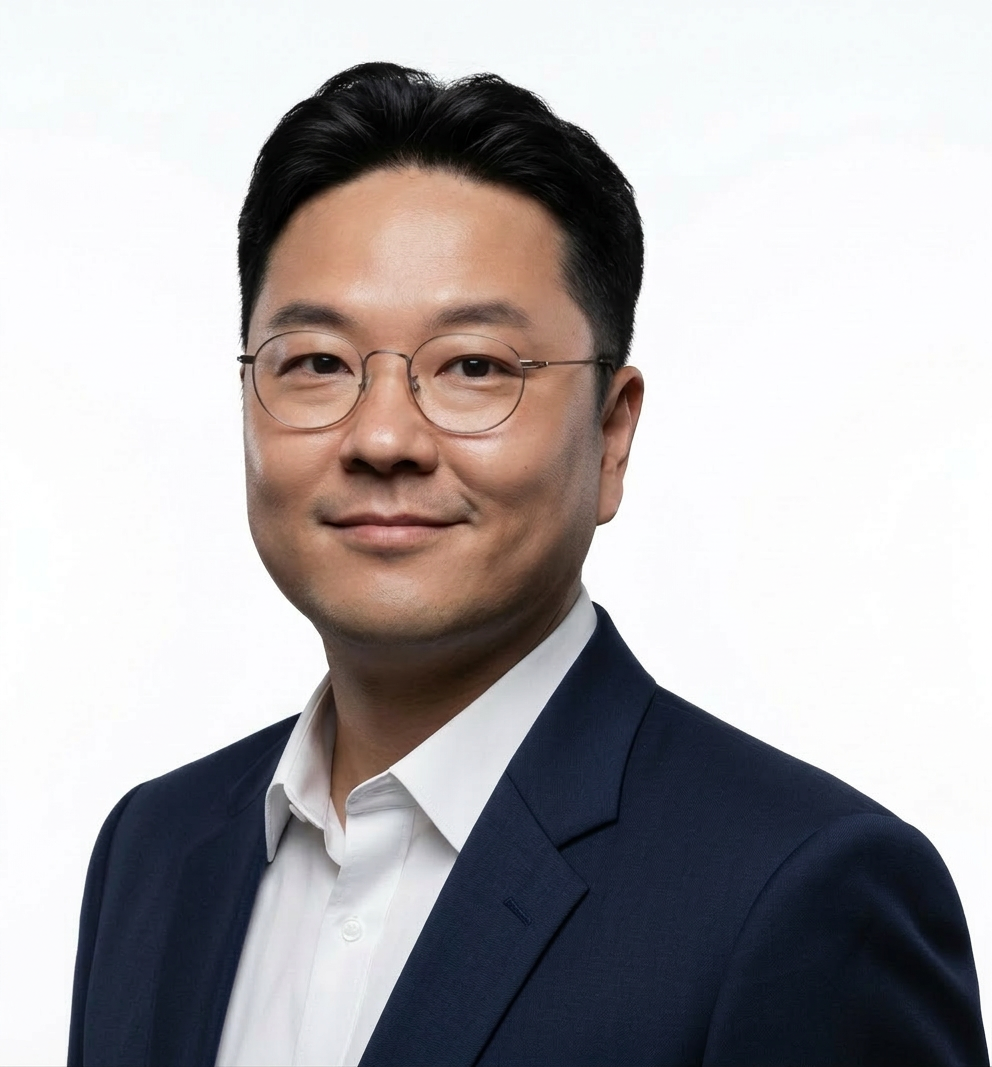 문준섭(Moon, Jun Seob) 사진